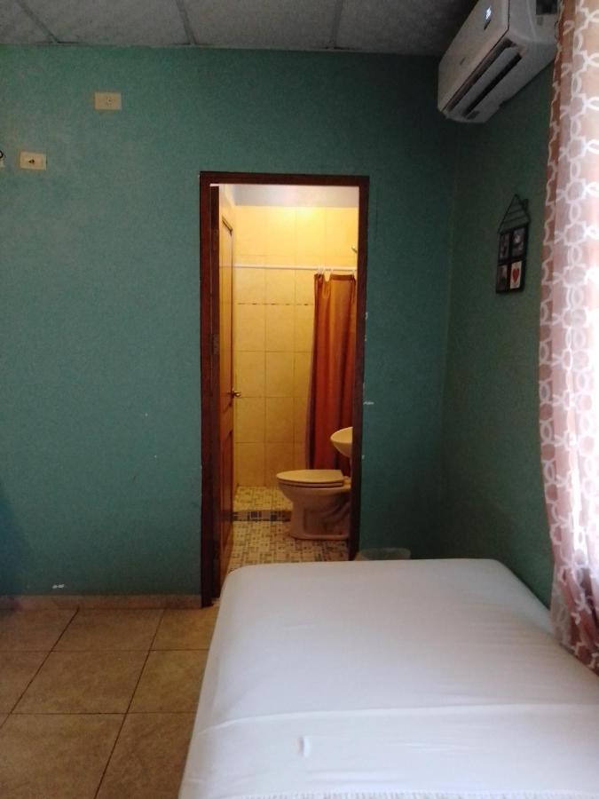 Hostel Guayacan Puerto Armuelles Dış mekan fotoğraf