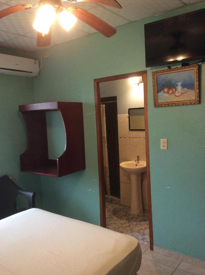 Hostel Guayacan Puerto Armuelles Dış mekan fotoğraf